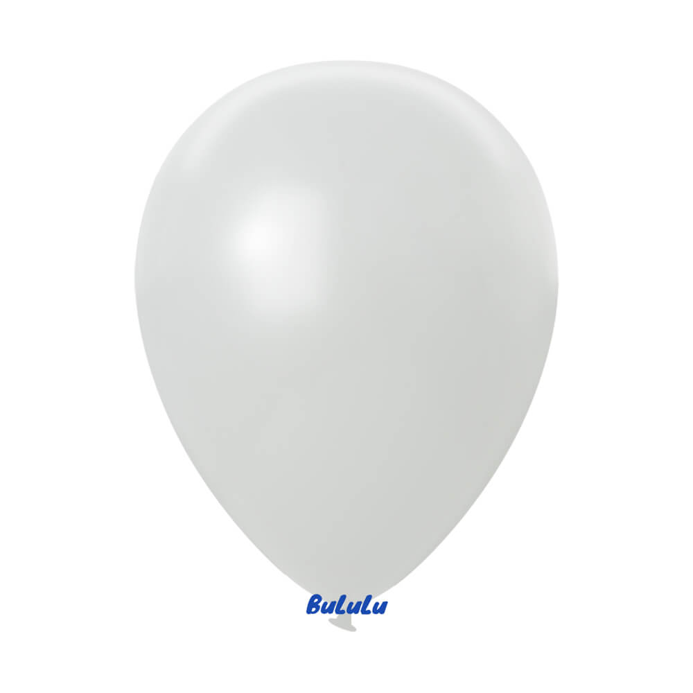 White Balloon